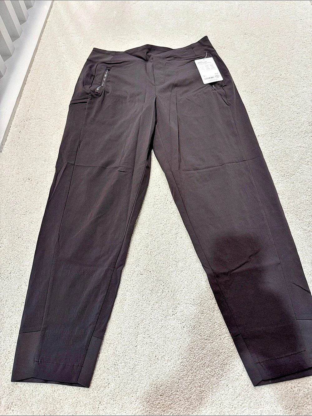 Athleta Trekkie North Jogger Pants in Brown Size 10 NWT